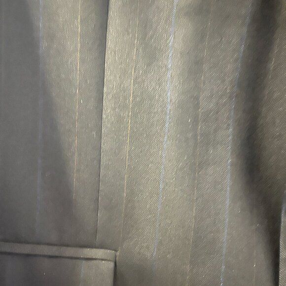 Oscar de la Renta Navy Pinstripe Men's Two Piece Suite - Picture 5 of 10